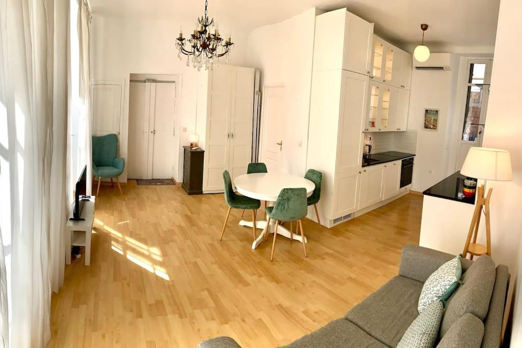 Apartamento Saint Philippe - T3 Terrasse Pres De La *